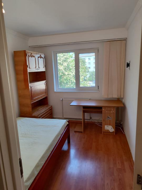 3 camere, Milcov