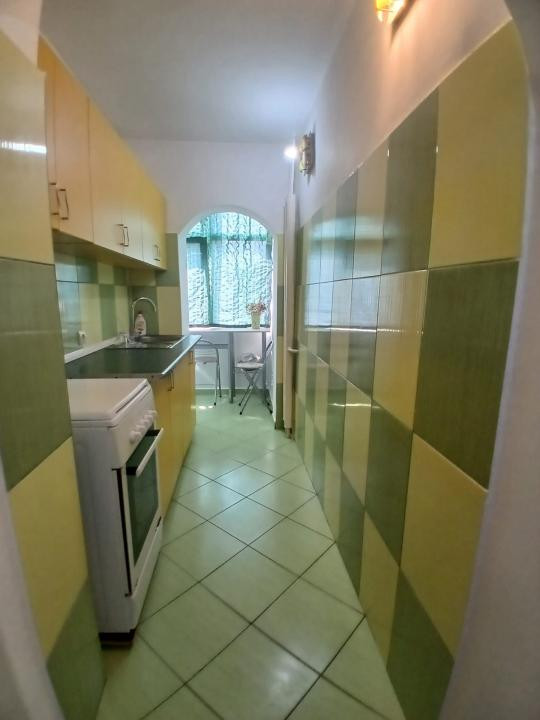 Garsoniera moderna, Mioritei