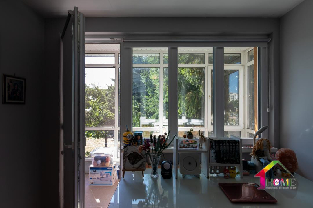  Două case în inima Bacăului.