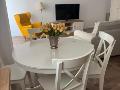 🏡 Apartament modern cu 2 camere decomandate de închiriat! 