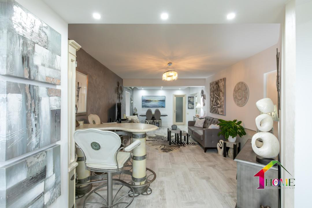 ✨APARTAMENT DEOSEBIT | 2 CAMERE | 102 MP | MOBILAT ȘI UTILAT 