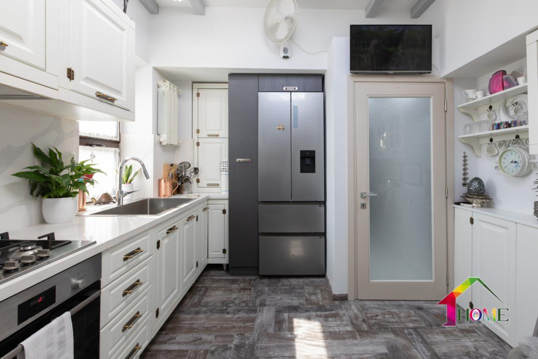 ✨APARTAMENT DEOSEBIT | 2 CAMERE | 102 MP | MOBILAT ȘI UTILAT 