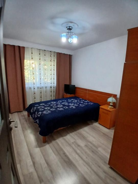 Apartament 3 camere, Bistrita Lac