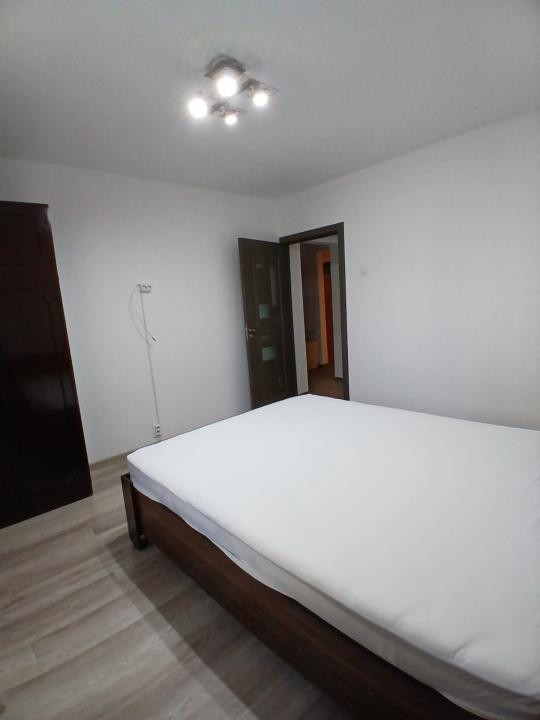 Apartament 3 camere, Bistrita Lac