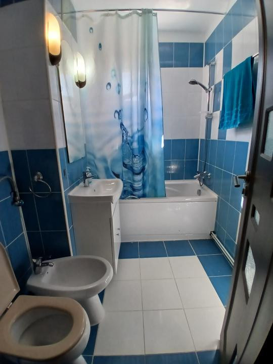 Apartament 3 camere, Bistrita Lac