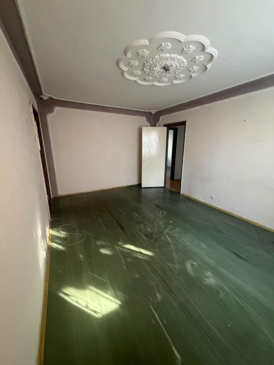 Apartament 3 camere, Narcisa