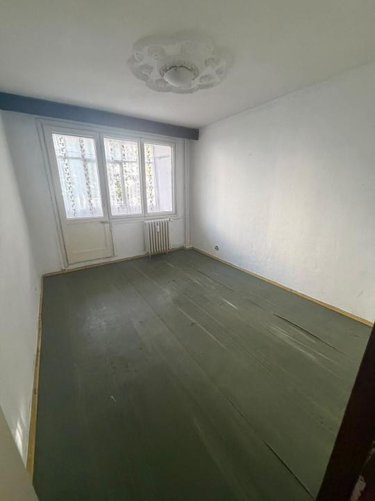 Apartament 3 camere, Narcisa
