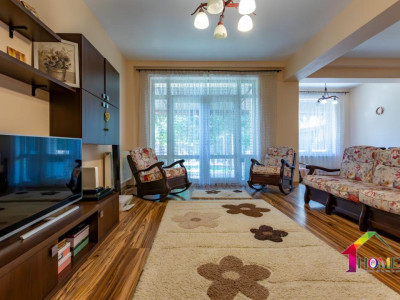 Casa Pretabila Spatiu Comercial