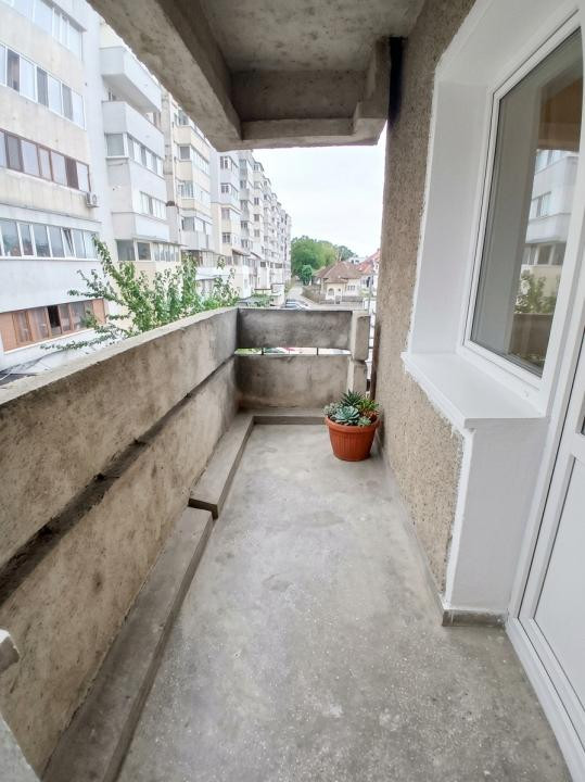 2 decomandate, Parcul Catedralei