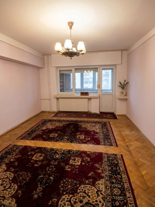 Ultracentral, 3 camere