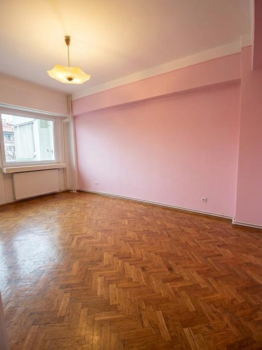 Ultracentral, 3 camere