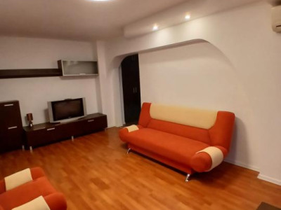 Ultracentral, 3 camere, MODERN