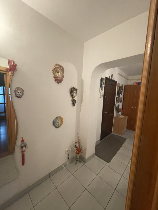 Apartament decomandat Comanesti Proprietar