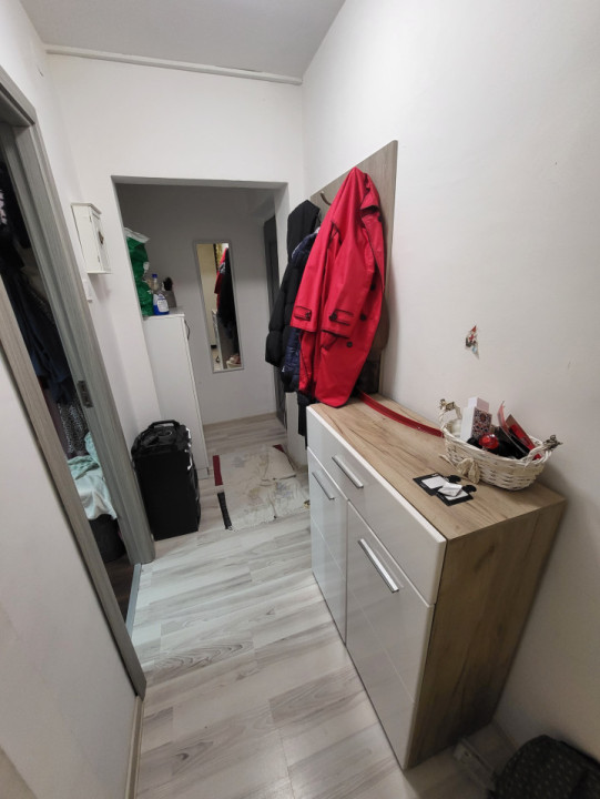 Apartament et.1 zona Cora