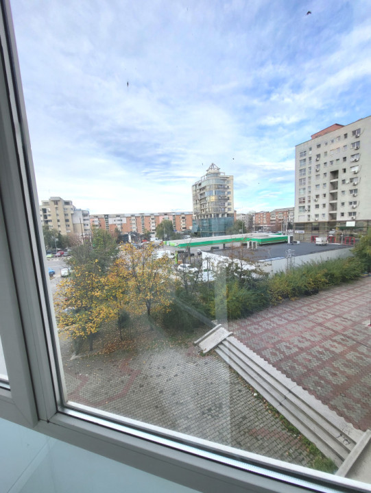 Apartament 3 camere Ultracentral Bloc Nou