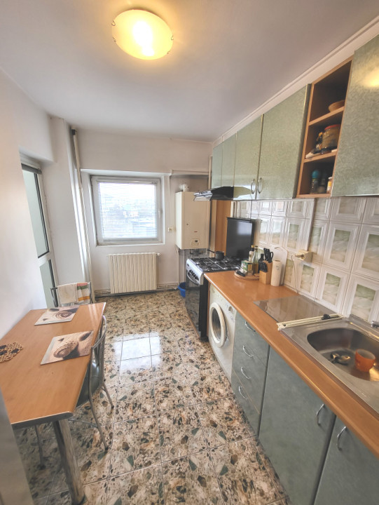 Apartament 3 camere Ultracentral Bloc Nou