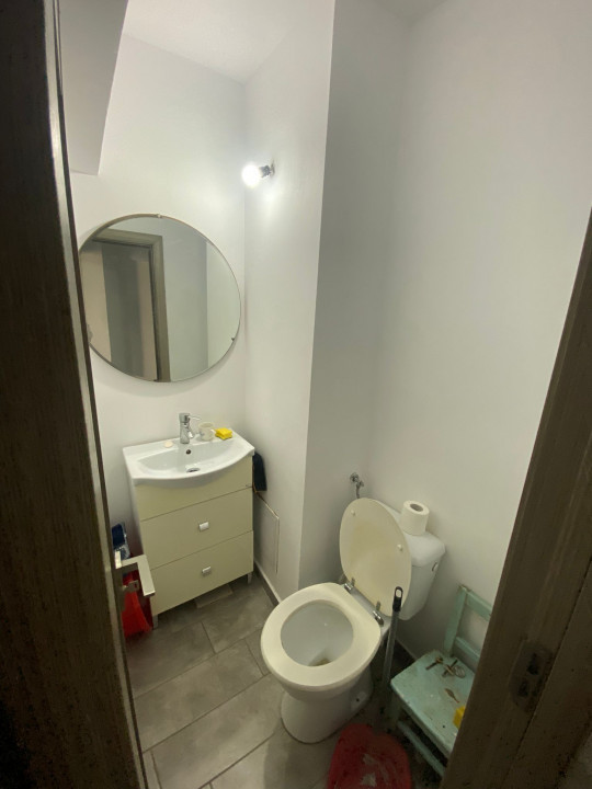 Apartament Ultracentral, 3 camere, de inchiriat, Bacau