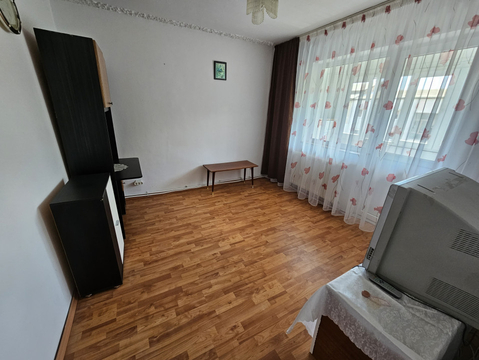 3 camere Aleea Ghioceilor 