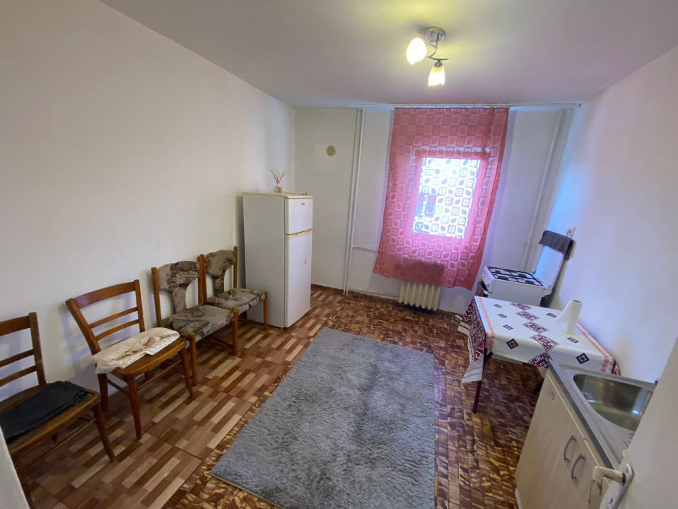 Apartament 2 camere decomandate, Narcisa