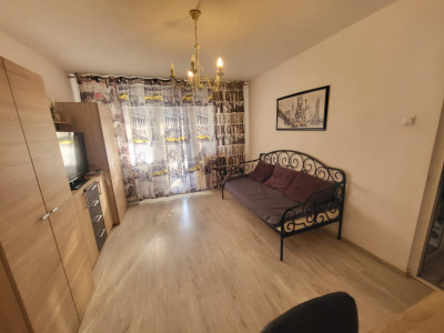 Apartament 2 camere, Central, de inchiriat