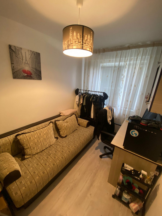 Apartament modern, 3 camere, spre vanzare