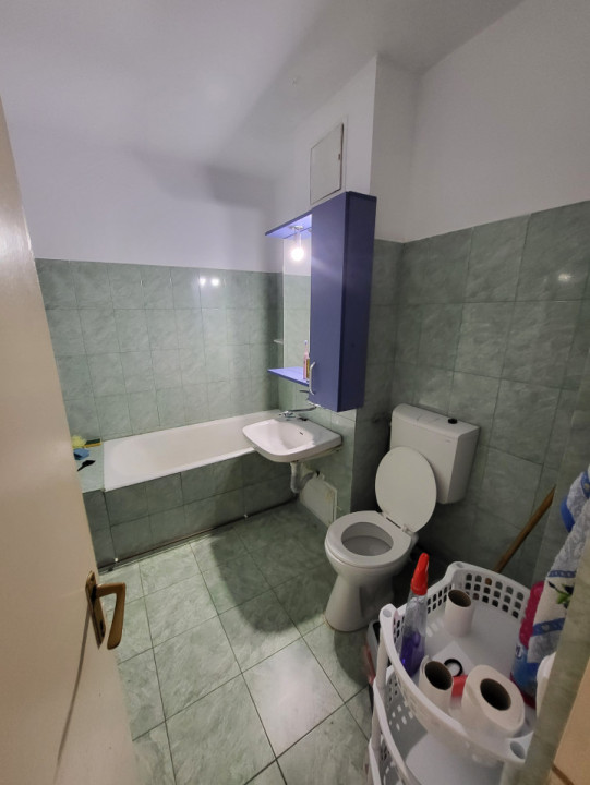 Apartament cu 2 camere zona Universitate