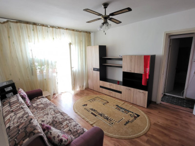 Apartament cu 2 camere zona Universitate