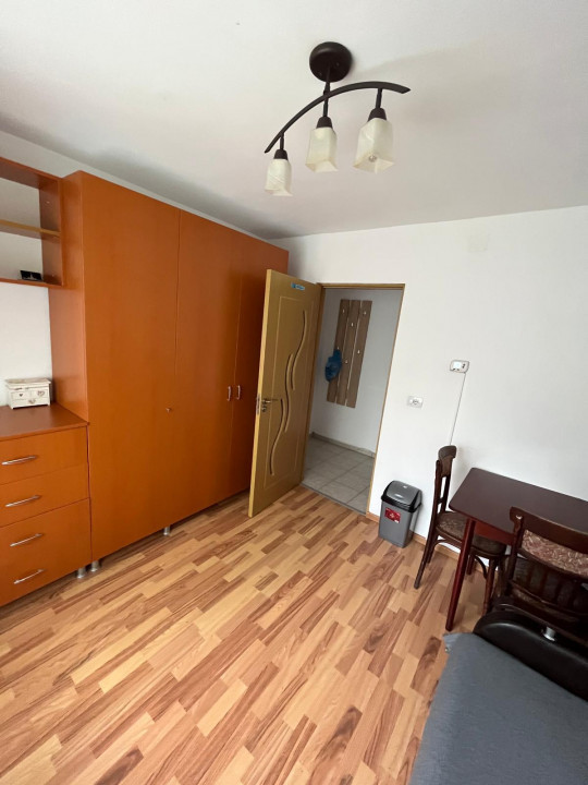 Apartament 2 camere, Miron Costin