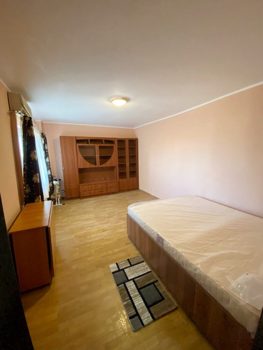 Apartament 2 camere, Universitate