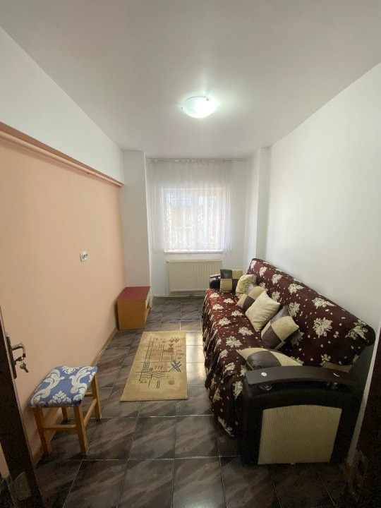 Apartament 2 camere, Universitate