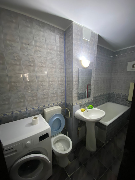 Apartament 2 camere, Universitate