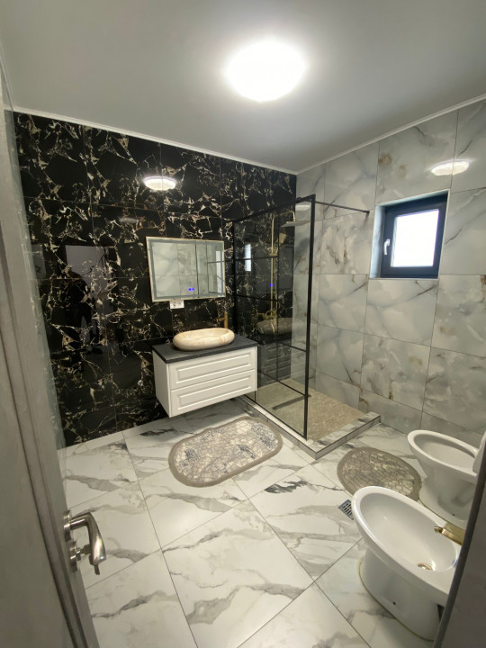 Casa 2024 cu 4 camere, terasa si curte, Sarata