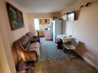 Apartament cu 4 camere