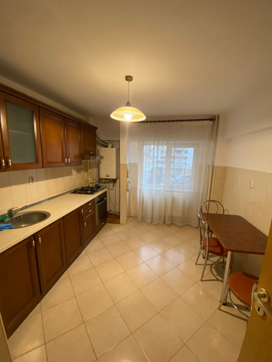 Apartament 3 camere, Ultracentral