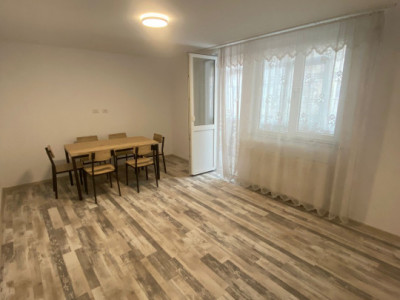 Apartament cu 3 camere Tic Tac