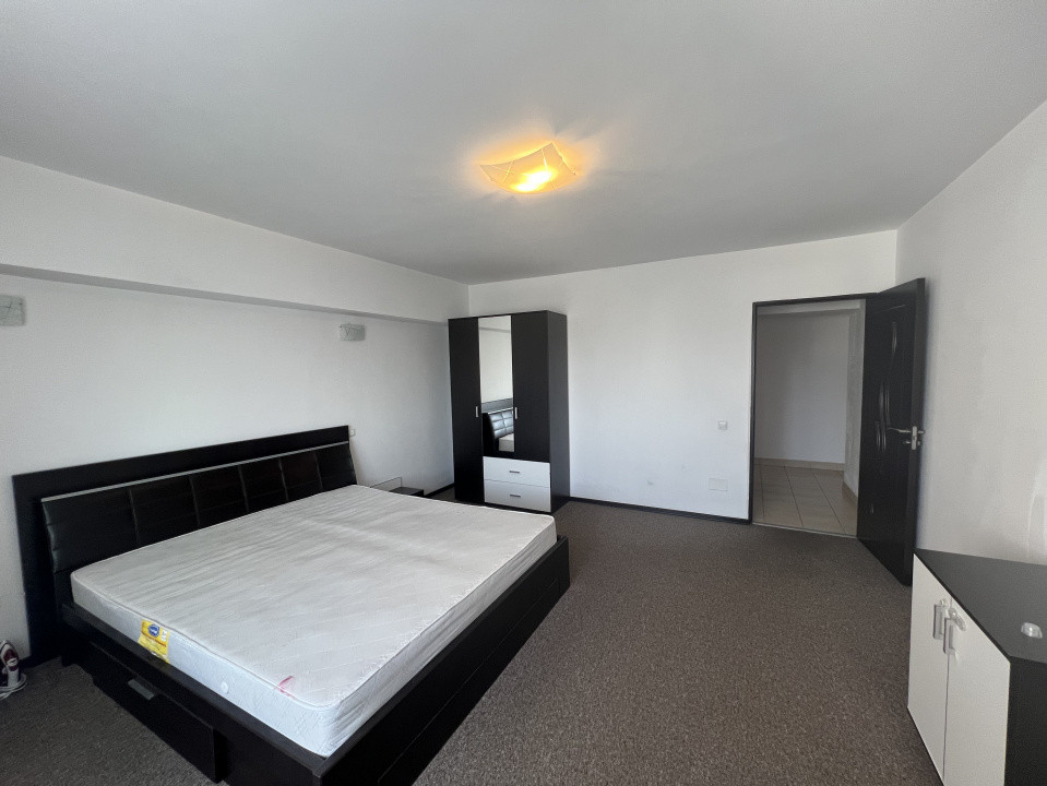 Apartament 2 camere, bloc nou, Central