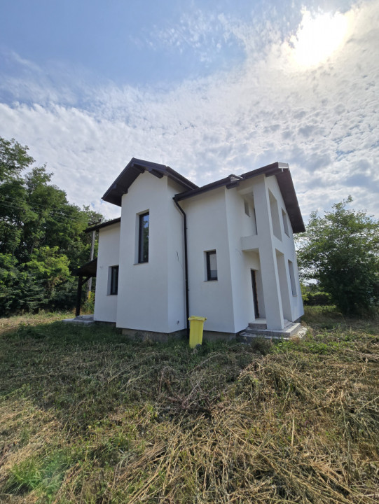 Casa langa Parcul Dendrologic