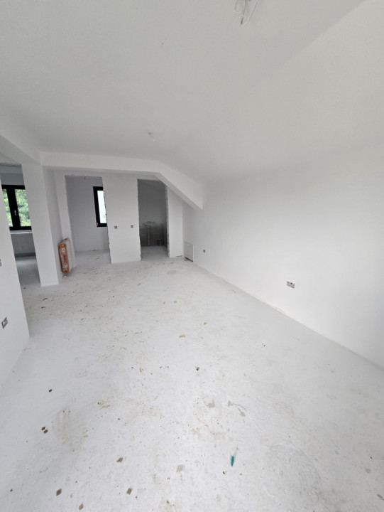 Casa langa Parcul Dendrologic