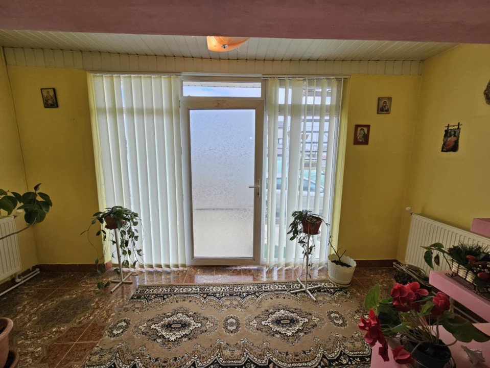 Casă de vânzare 180 mp, Sascut - Bacău