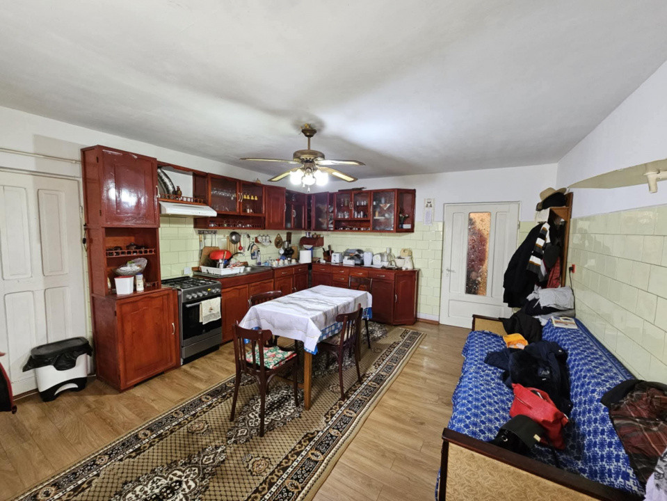 Casă de vânzare 180 mp, Sascut - Bacău