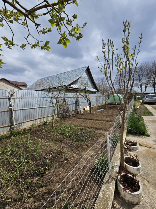 Casă de vânzare 180 mp, Sascut - Bacău