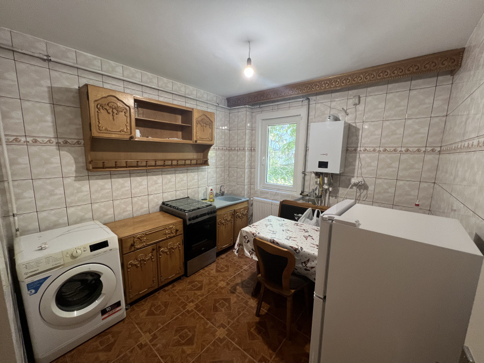 Apartament 2 camere, Universitate