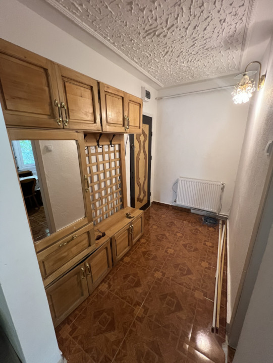 Apartament 2 camere, Universitate