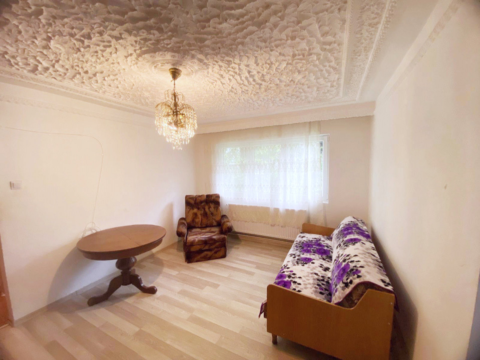 Apartament 2 camere, Universitate