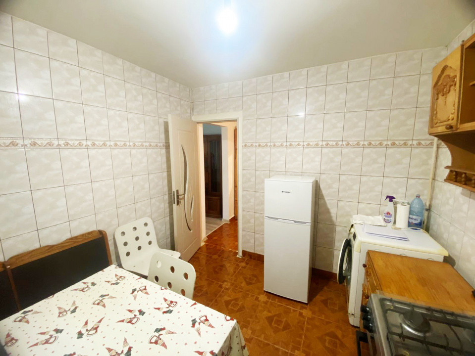 Apartament 2 camere, Universitate