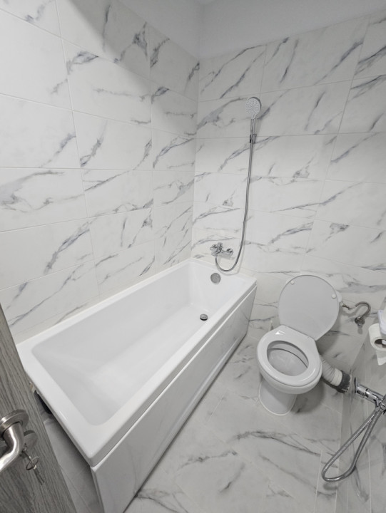 Apartament Lux-prima închiriere 