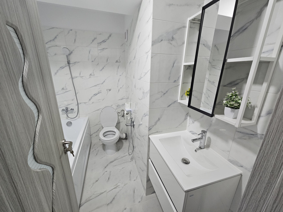 Apartament Lux-prima închiriere 