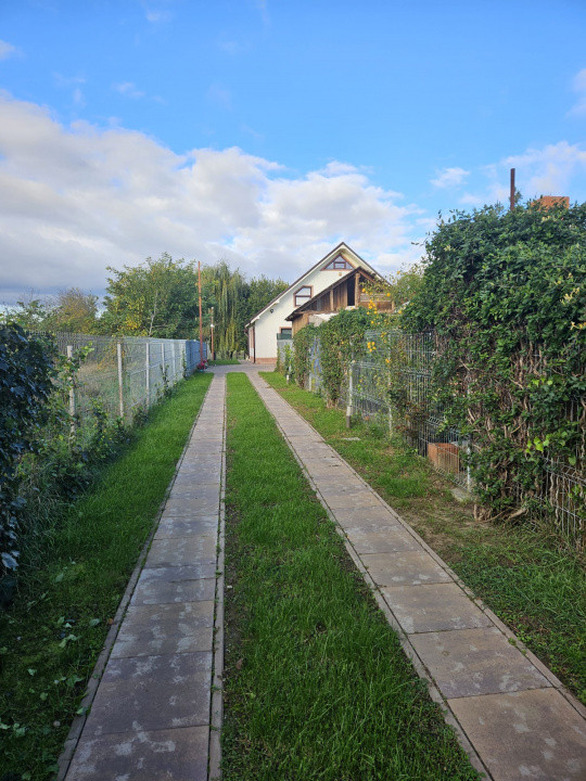 Vilă 5 camere, modernă, Serbănești