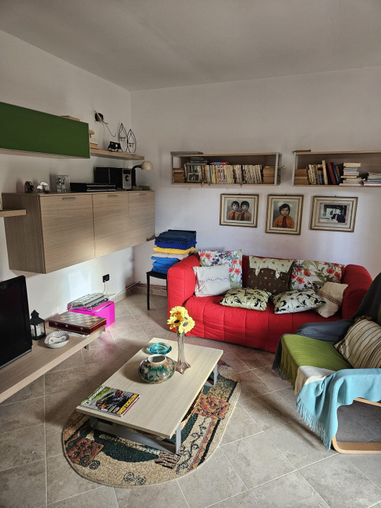 Vilă 5 camere, modernă, Serbănești