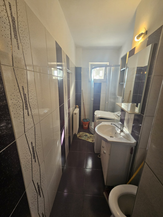2 camere disponibile imediat 